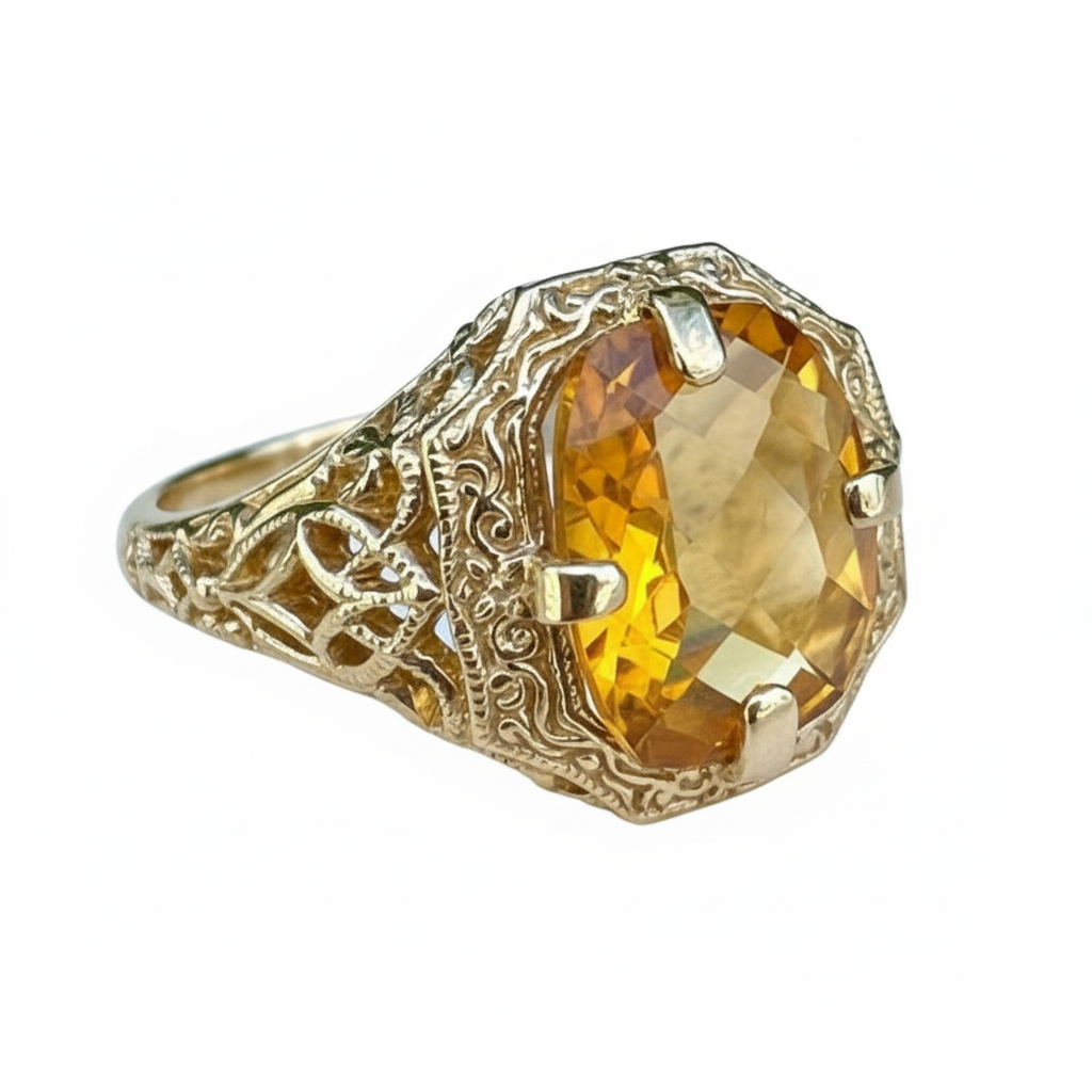 Anillo de Citrino en Oro Amarillo