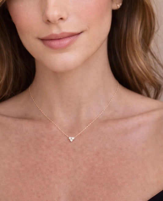 Collar de Oro 14k con Brillo Sutil