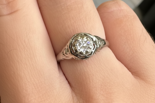 Anillo Platino Solitario Antique