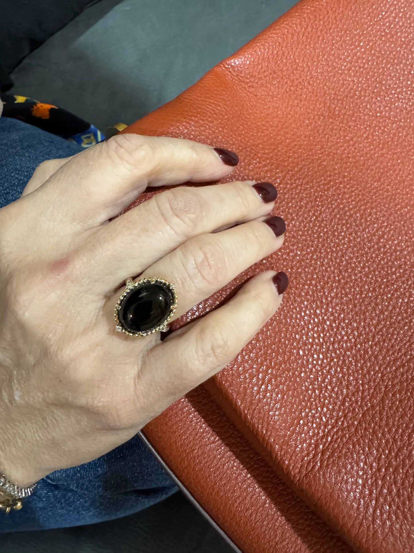 Anillo Delicado y Llamativo