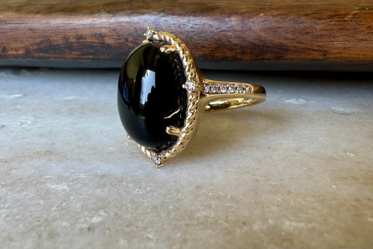 Anillo Delicado y Llamativo