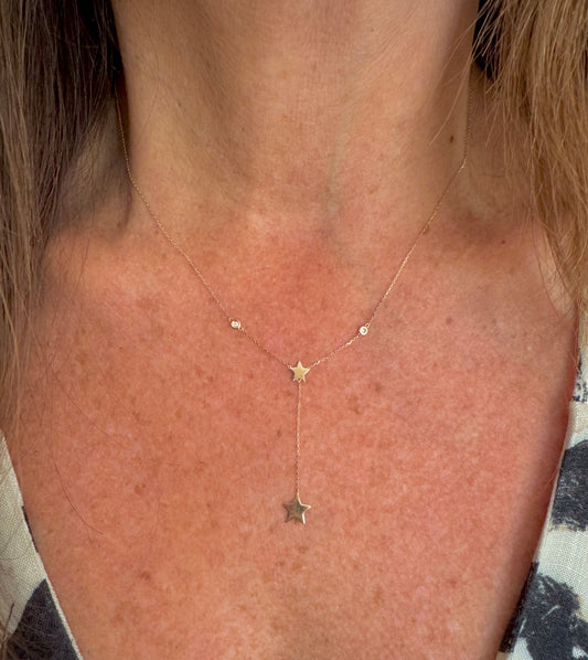 Collar en Oro Amarillo 14k con Detalles de Estrellas