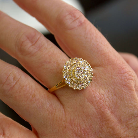 Anillo de Oro 18k Diseño Floral