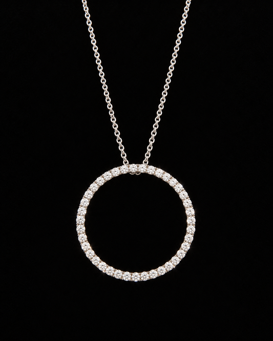 Collar de Oro Blanco con círculo de brillantes