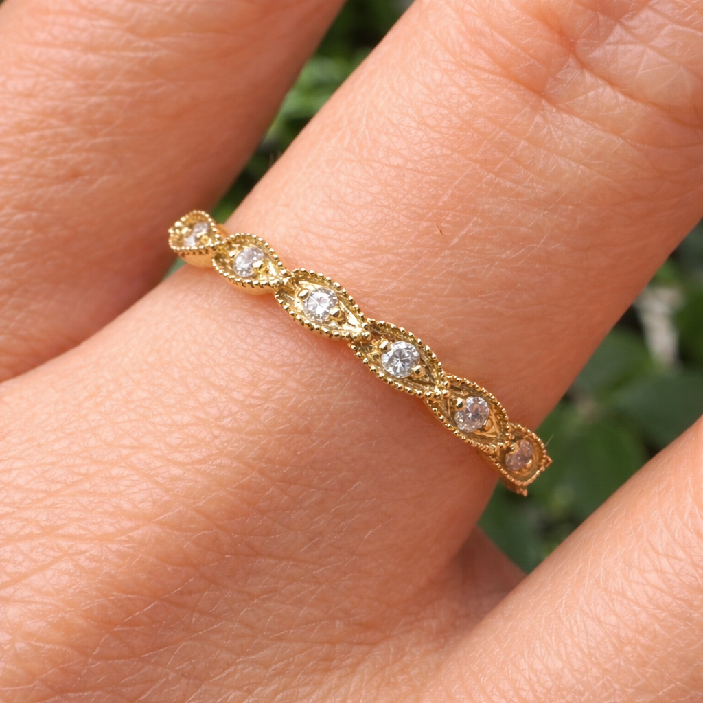 Anillo Medio Cintillo Oro Amarillo 10k