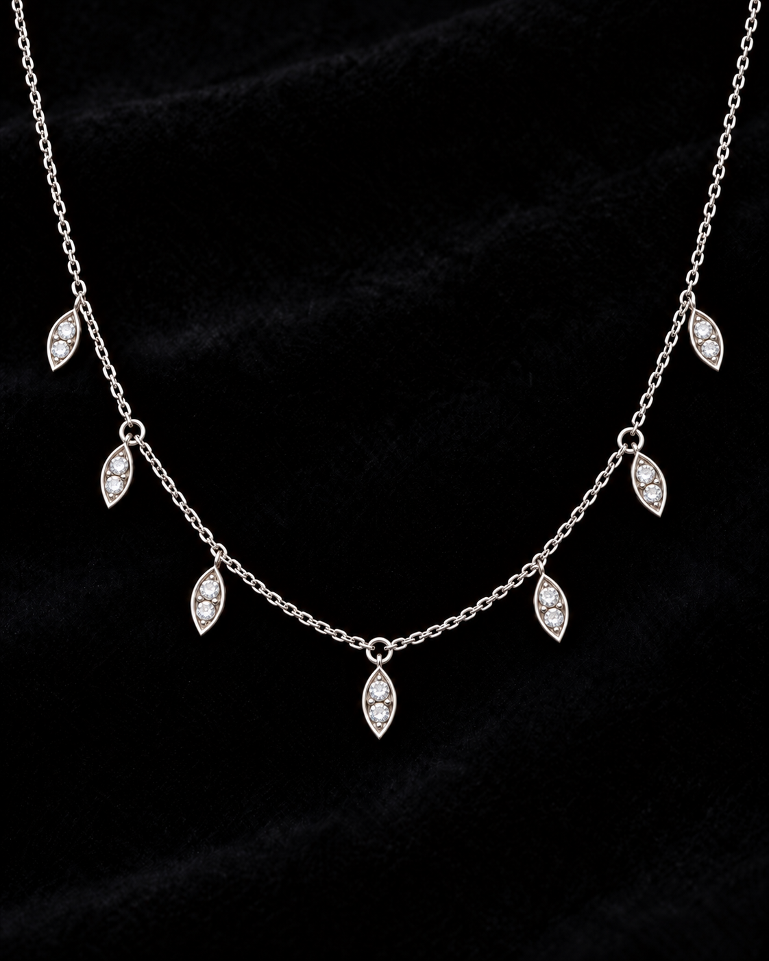 Collar en Oro Blanco14k y brillantes