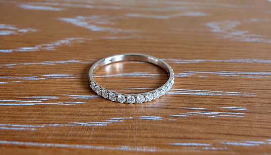 Anillo Cintillo oro Blanco 14k con 0,25ct Brillantes Laboratorio