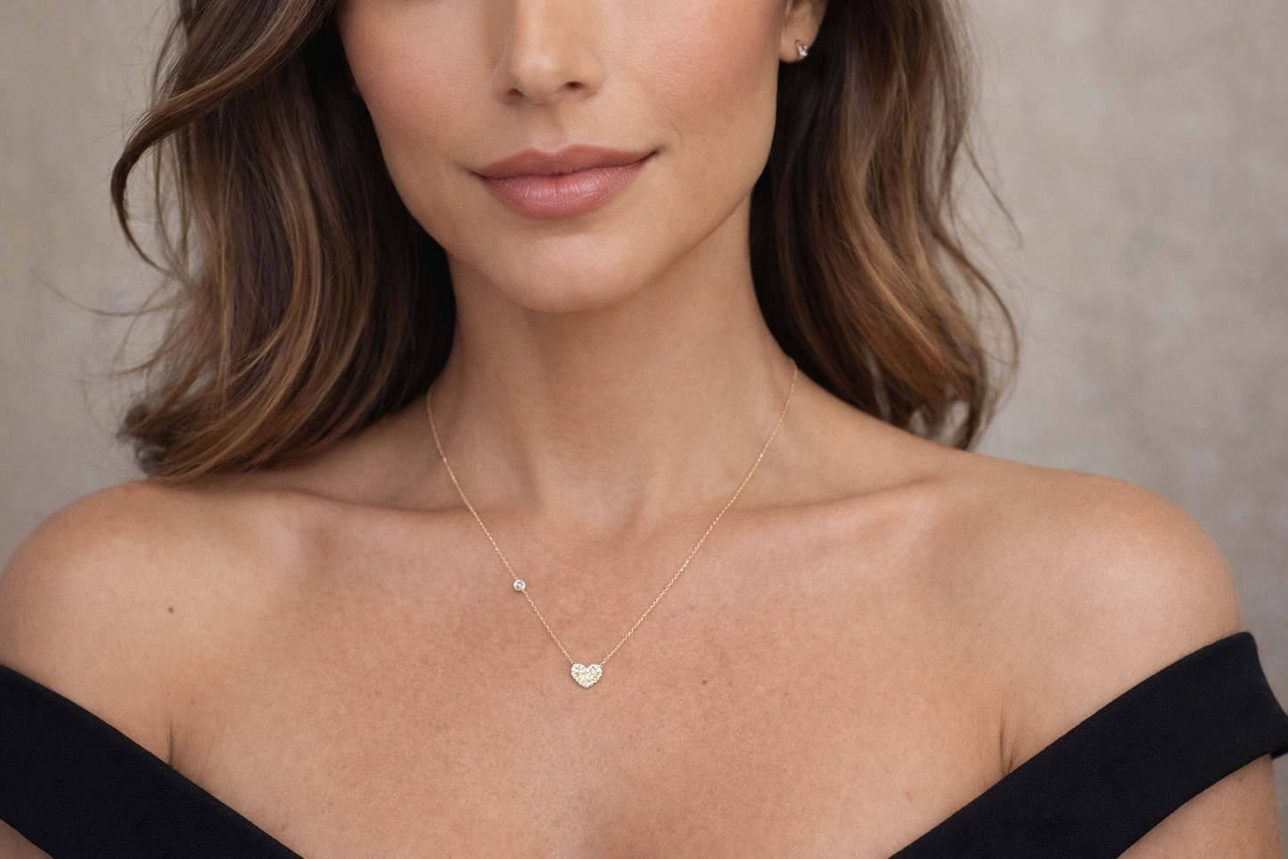 Collar en Oro Amarillo 14k con Detalles con Corazón pave de brillantes