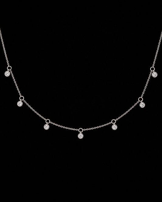 Collar en Oro Blanco14k y 7 brillantes en bisel