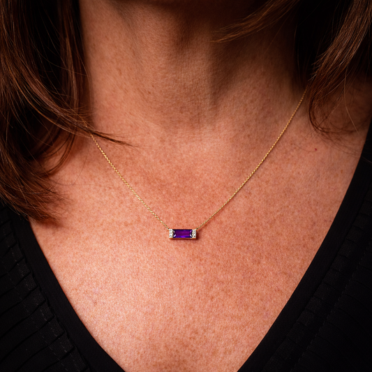 Collar con Amatista y Diamantes en Oro 14k