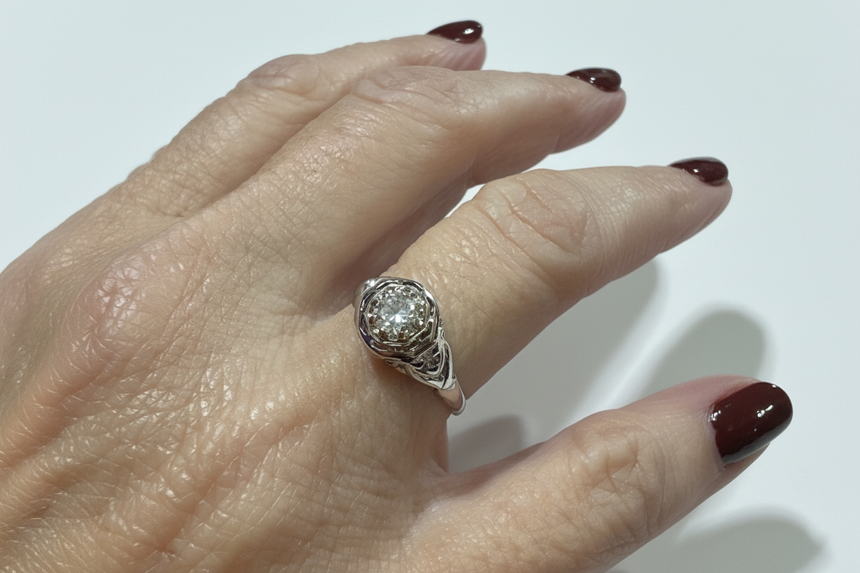 Anillo Platino Solitario Antique