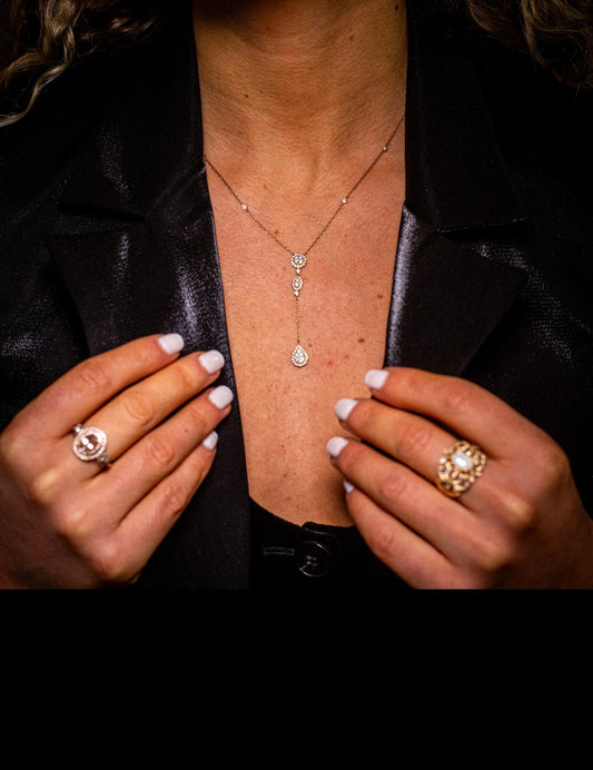 Collar de Oro 18k con Diamantes