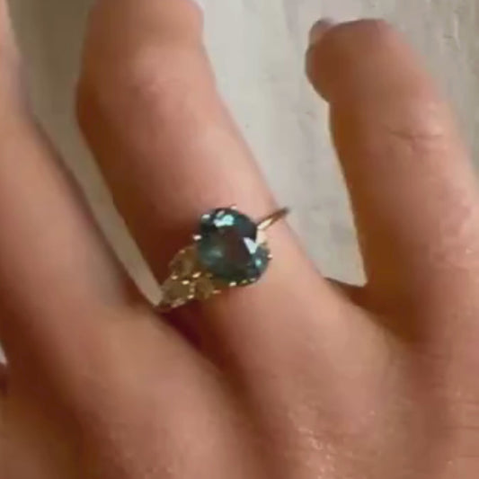 Anillo Oro Amarillo con Turmalina Paraiba