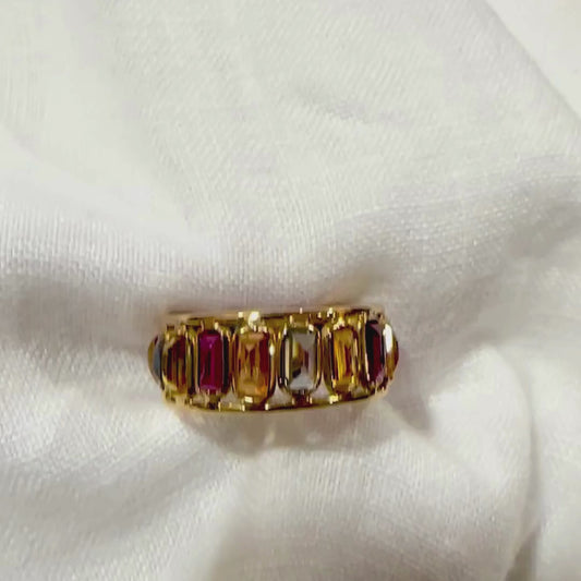 Anillo Sinfín Oro Amarillo 18k con Mix de Piedras Baguette